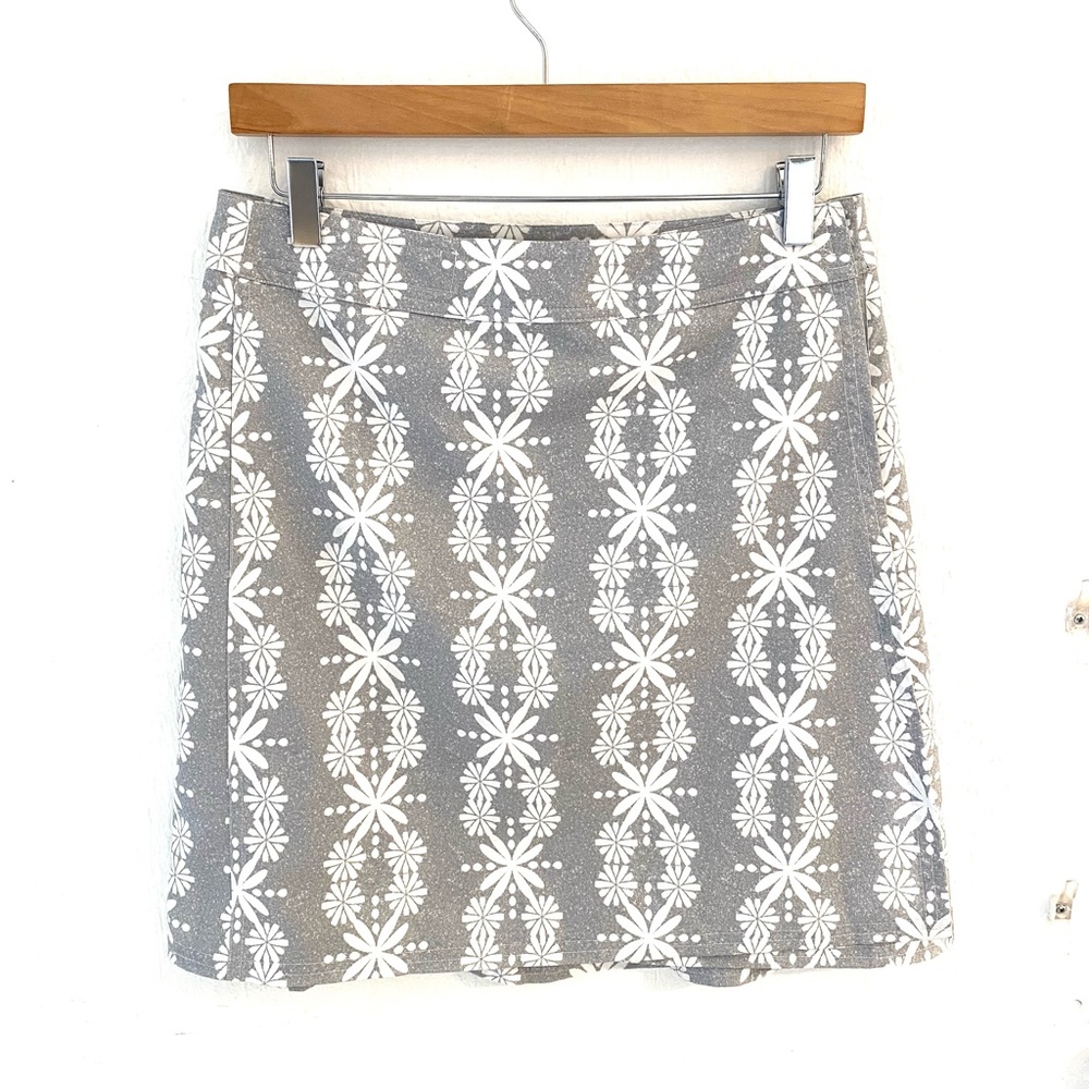 Super flattering RipSkirt Hawaii wrap mini skirt adjustable waist.
